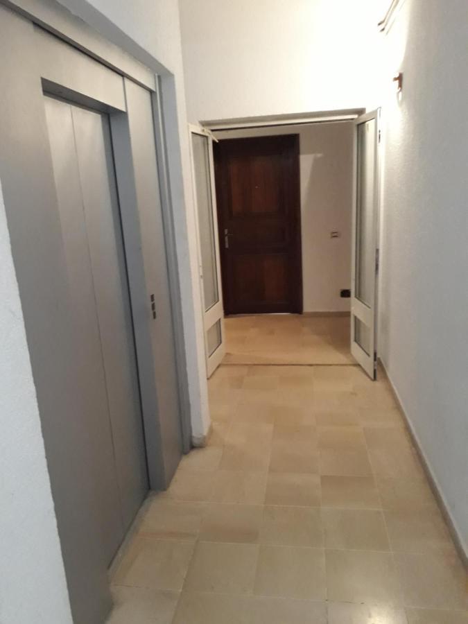 Joli Studio, 17 Avenue Hedi Nouira Ennasr 2, Ariana, Tunis Ngoại thất bức ảnh
