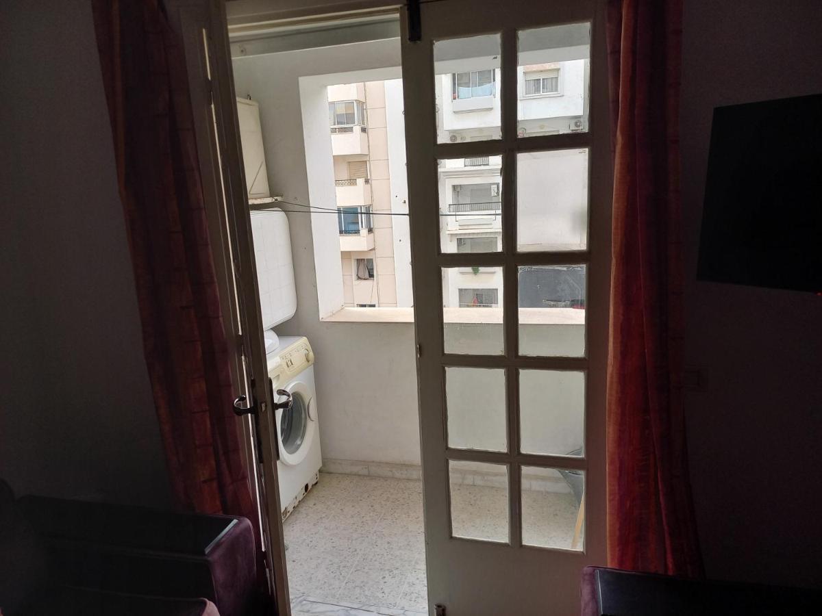 Joli Studio, 17 Avenue Hedi Nouira Ennasr 2, Ariana, Tunis Ngoại thất bức ảnh